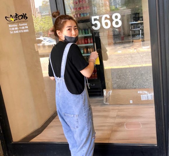 Today: Is Main Street moving in the right - or any - direction? Liukoushui's windows have been cleared and cleaned but don't expect to step inside soon.